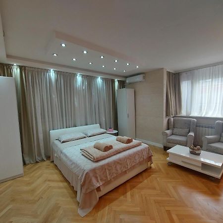 Arena Relax Apartman เบลเกรด ภายนอก รูปภาพ