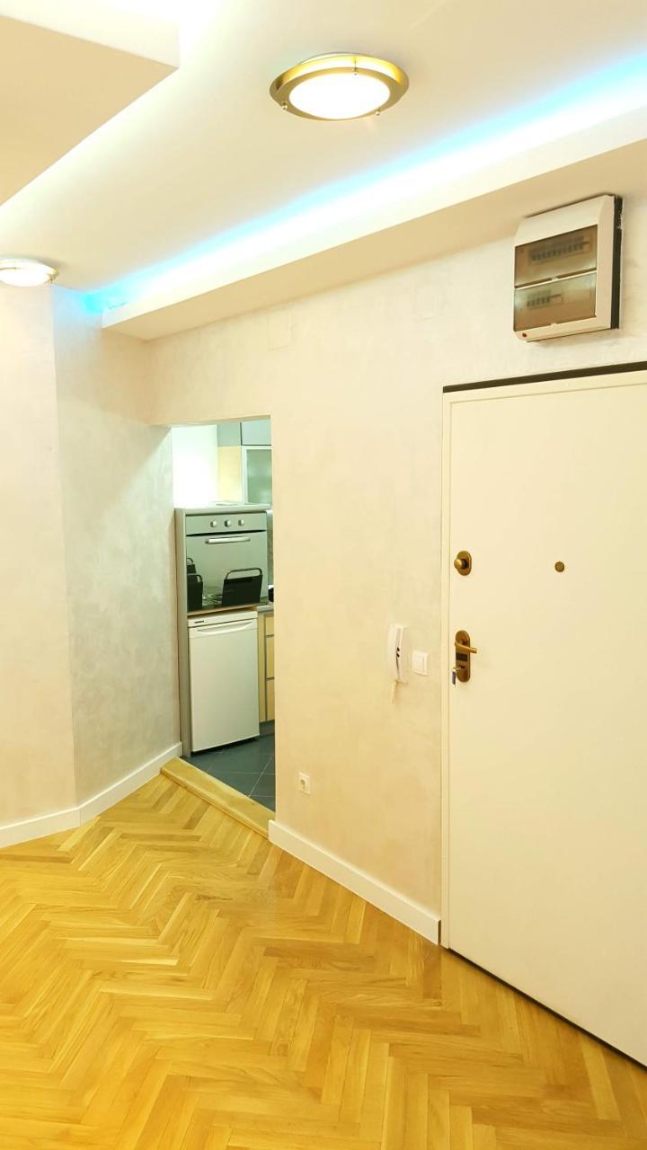 Arena Relax Apartman เบลเกรด ภายนอก รูปภาพ